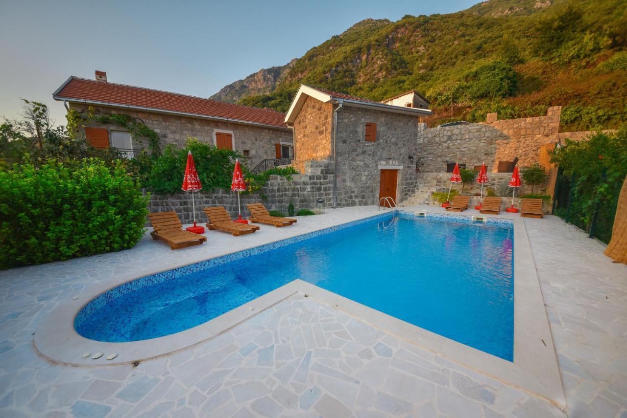 Mediteraneo Villa Kaluderovici Exterior photo